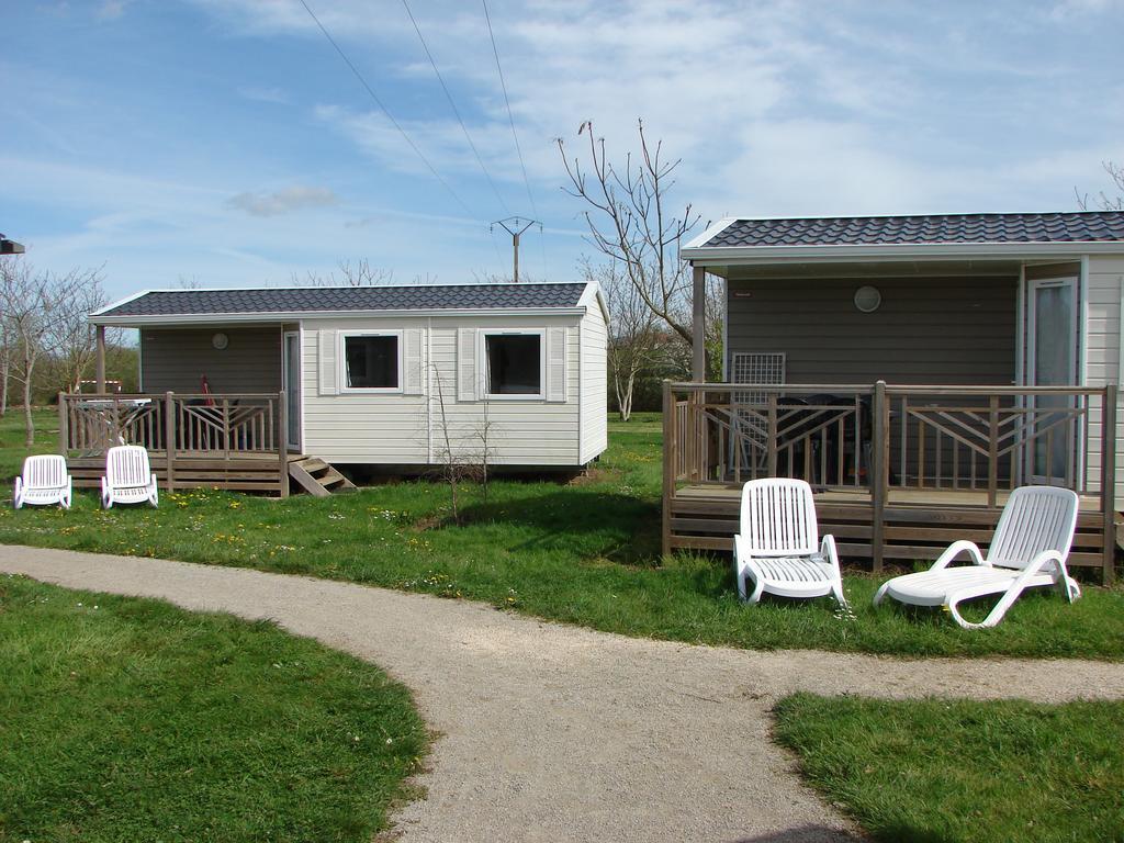Camping Moulin De Collonge Saint-Boil Exterior foto